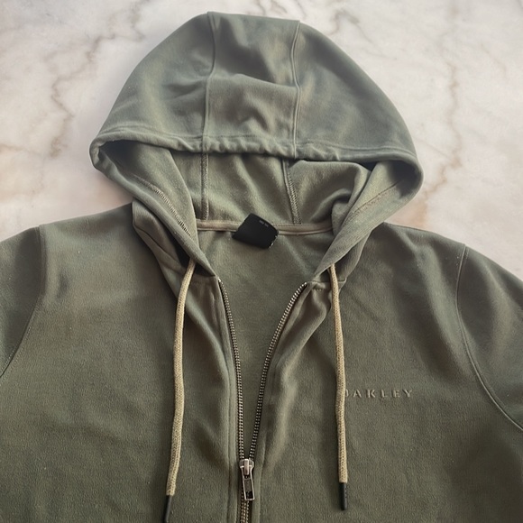 Men’s Oakley Solid Full-Zip Hoodie - Small Size - Picture 4 of 6